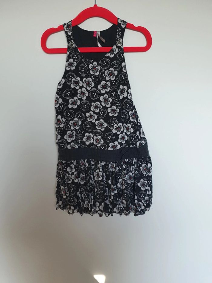 Robe a bretelles orchestra 4 ans