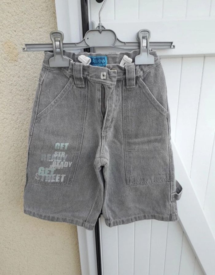 Bermuda garçons en taille 2 ans