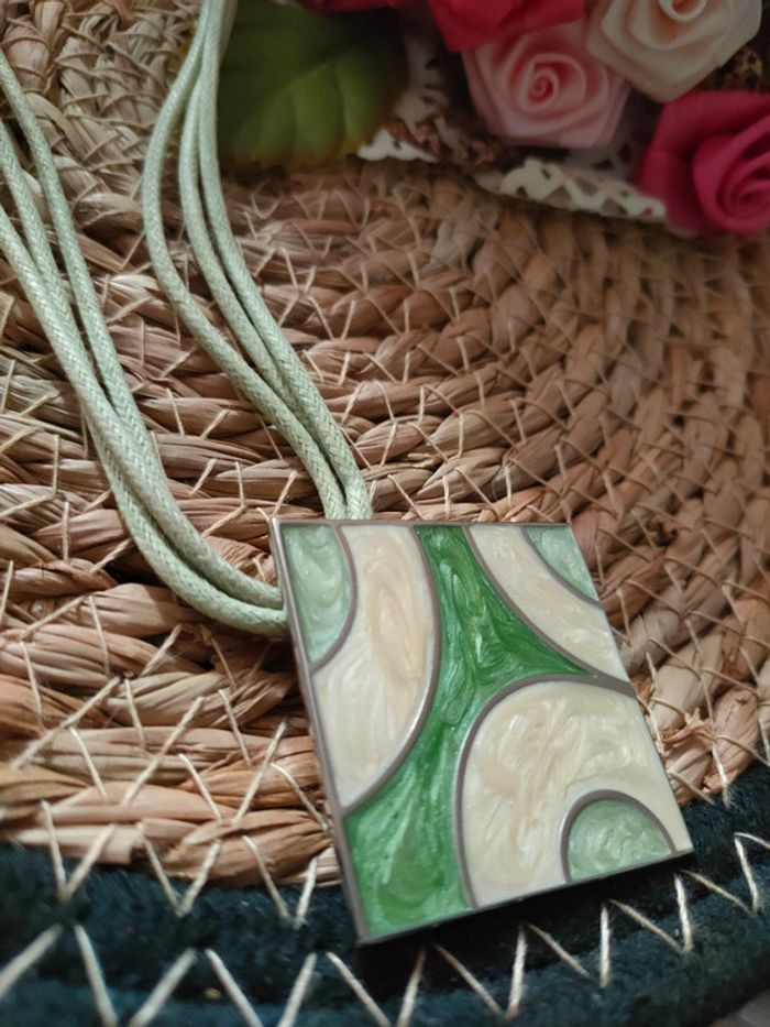 🪴Collier nuance vert et crème pailleté🪴 - photo numéro 2