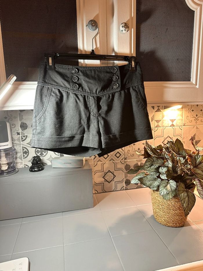 Short d’hiver gris, taille 38, h&m, très bon état