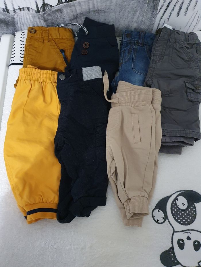 Lot pantalon 3 mois - photo numéro 2