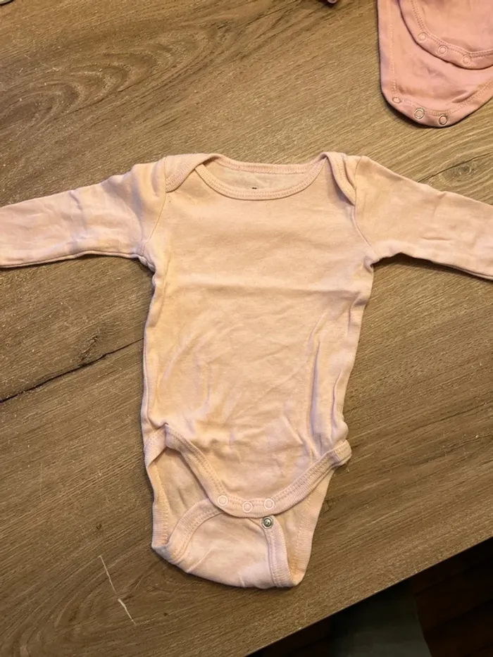 Lot de 3 body rose - photo numéro 4