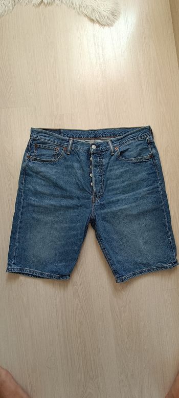 short jean Levi's