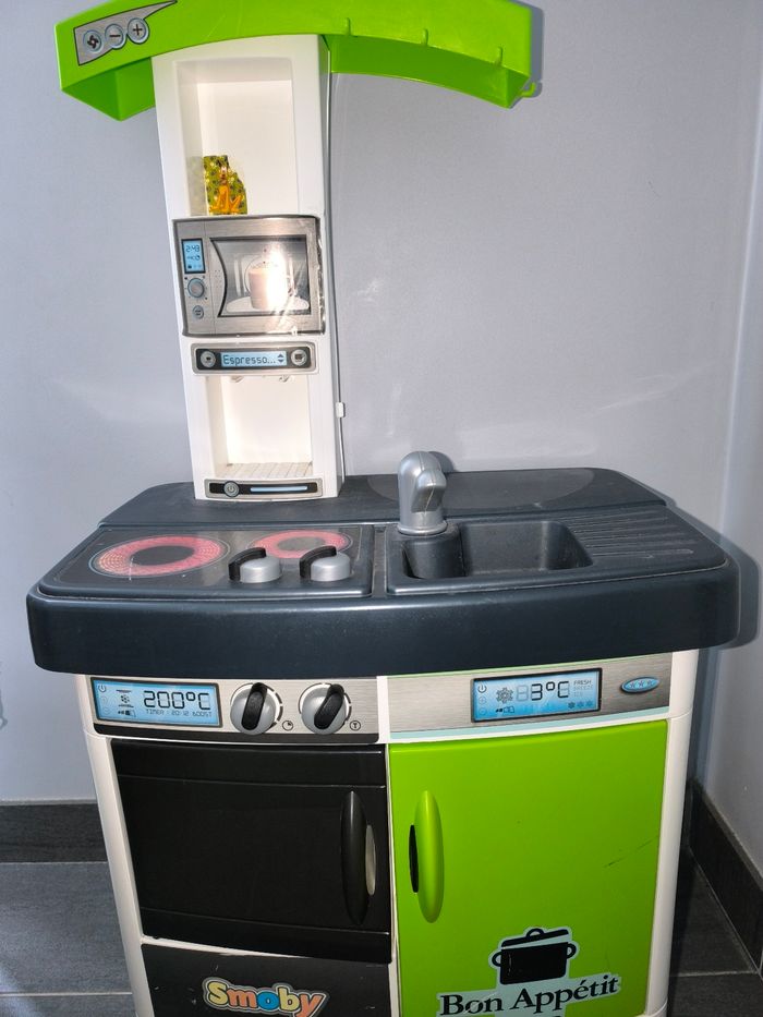 Cuisine pour enfants + les accessoires - photo numéro 4