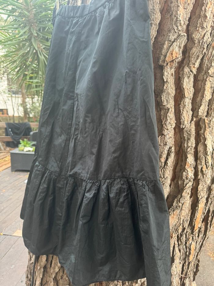 Jupe longue Zara matière tendance noire taille L tbe - photo numéro 6