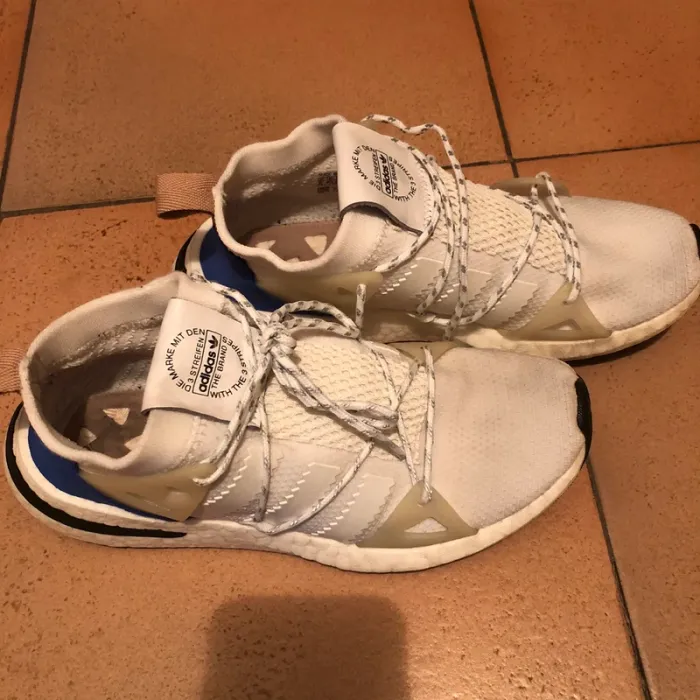 Baskets Adidas en 37 1/3 - photo numéro 2