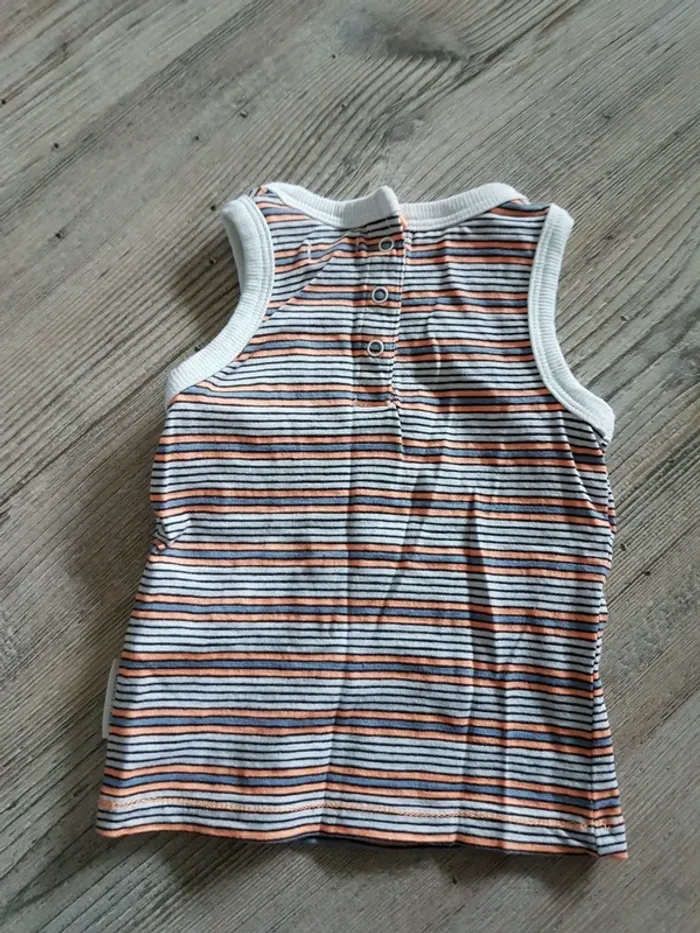 Débardeur Kiabi 6 mois - photo numéro 2
