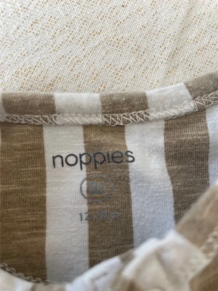 Combinaison été 18 mois neuve - photo numéro 9