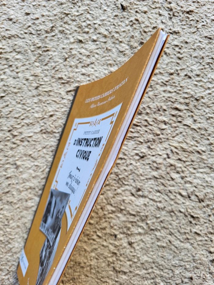 Petit cahier d'instruction civique livre d'exercices neuf pour adultes - photo numéro 3