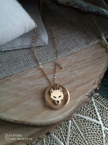 Collier loup et pierre de labradorite