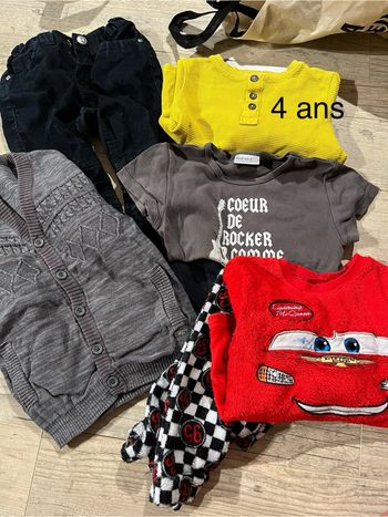 Lot vêtements 2/3/4 ans