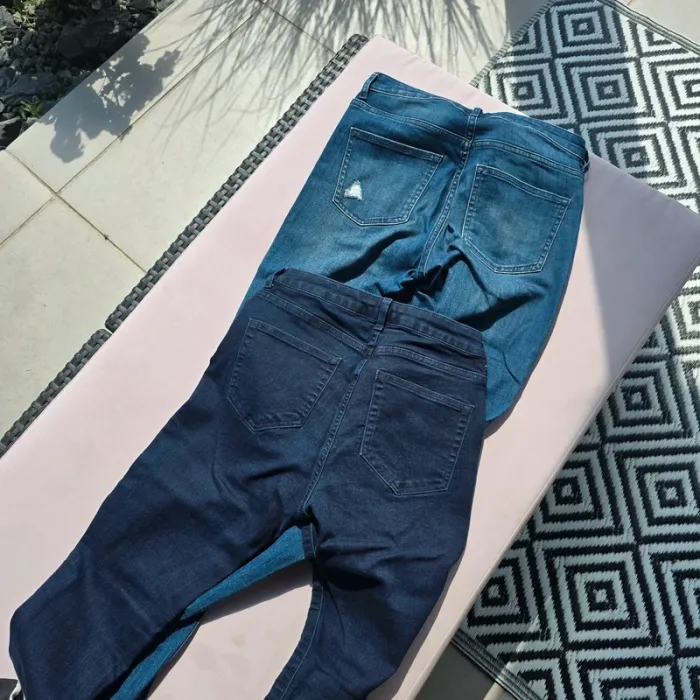Lot de 2 jeans h&m taille 38 skinny - photo numéro 2
