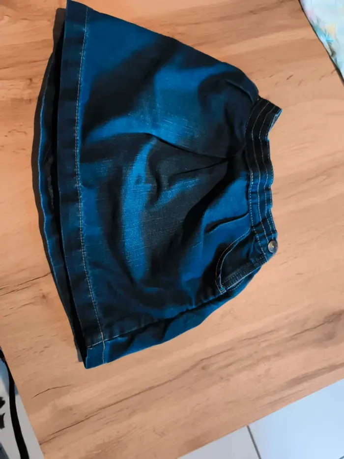 Jupe courte en jeans