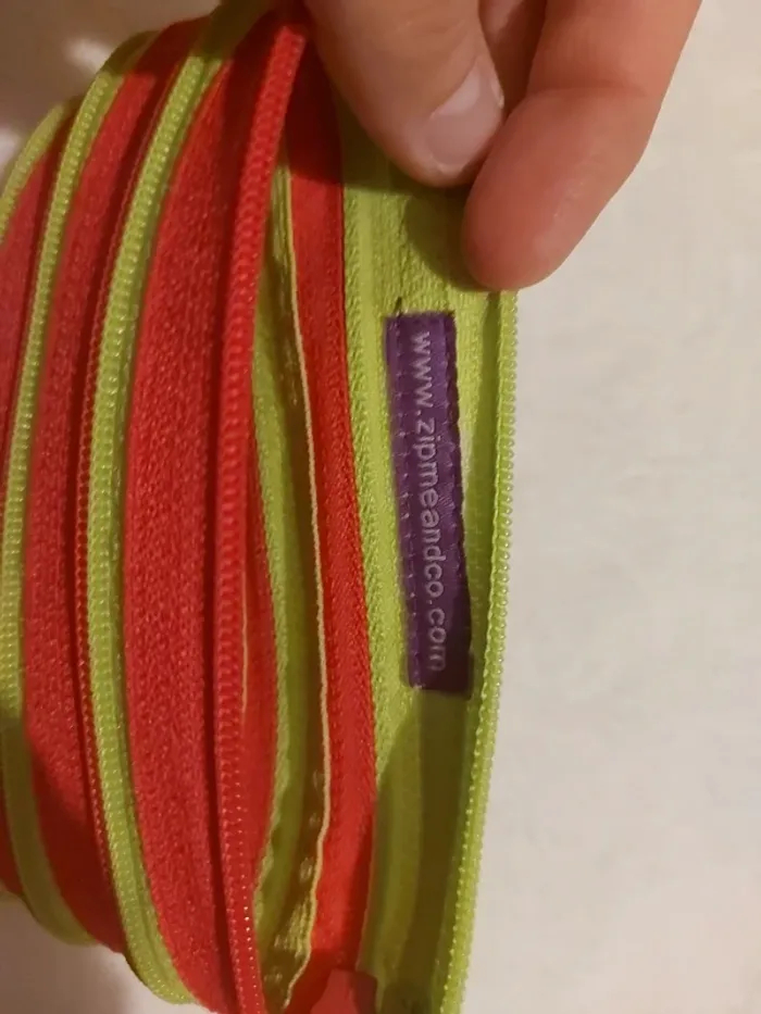 Sac bandouliere et porte monnaie zip rose et vert fluo - photo numéro 10