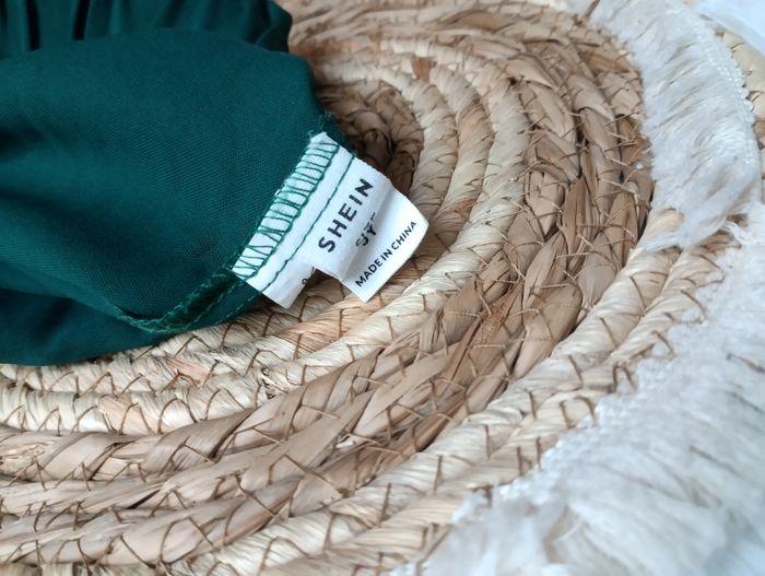 Short fluide neuf 5 ans vert émeraude - photo numéro 2