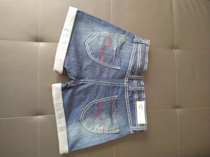 Short fille Lee Cooper - photo numéro 2