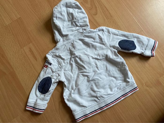 Beau gilet blanc Orchestra T. 9 mois/71 cm garçon TBE - photo numéro 2