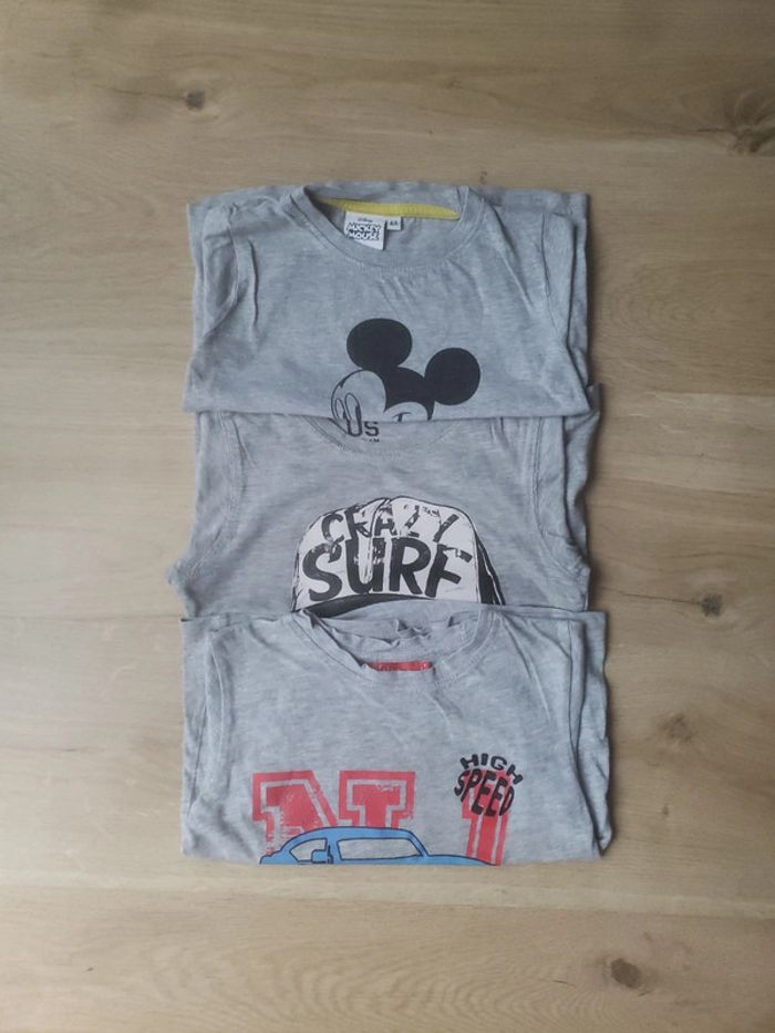 Lot t-shirts
