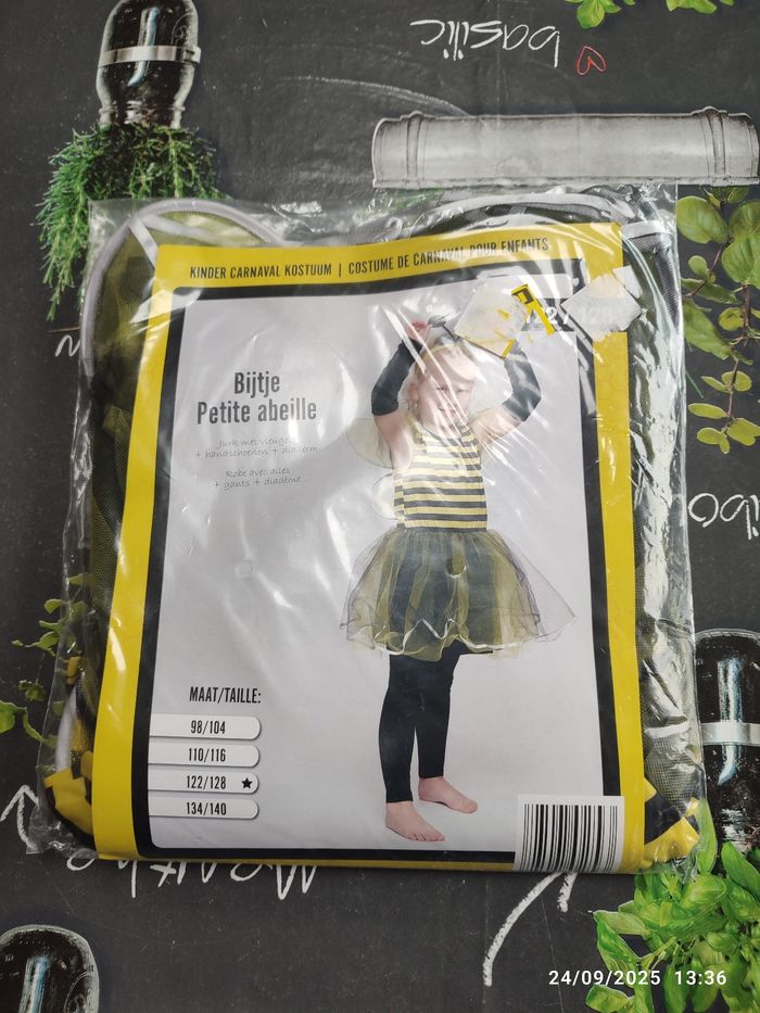 Costume carnaval petite abeille