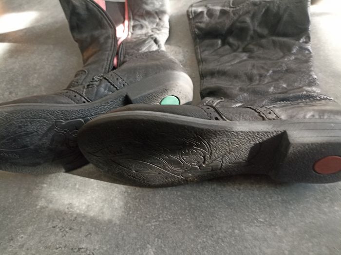 Bottes. Taille 38 marque kickers - photo numéro 6