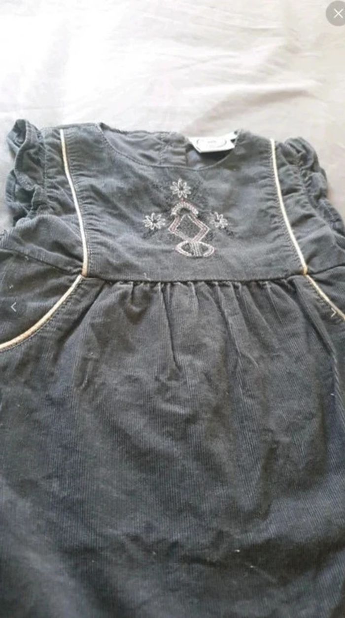 Robe manches courtes en velours - photo numéro 2