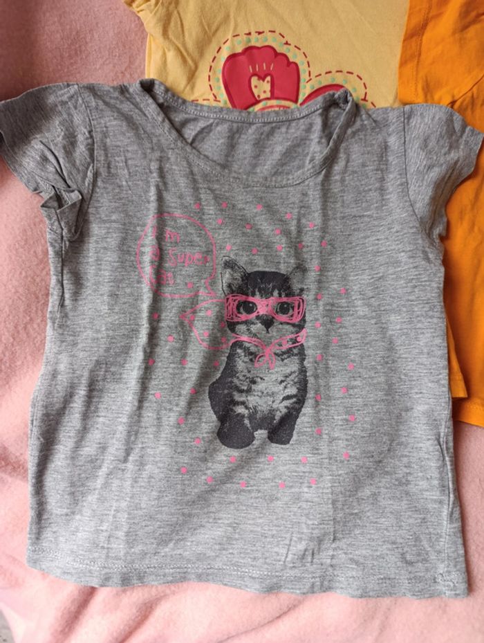 Lot 7 t-shirt 2 ans fille - photo numéro 5