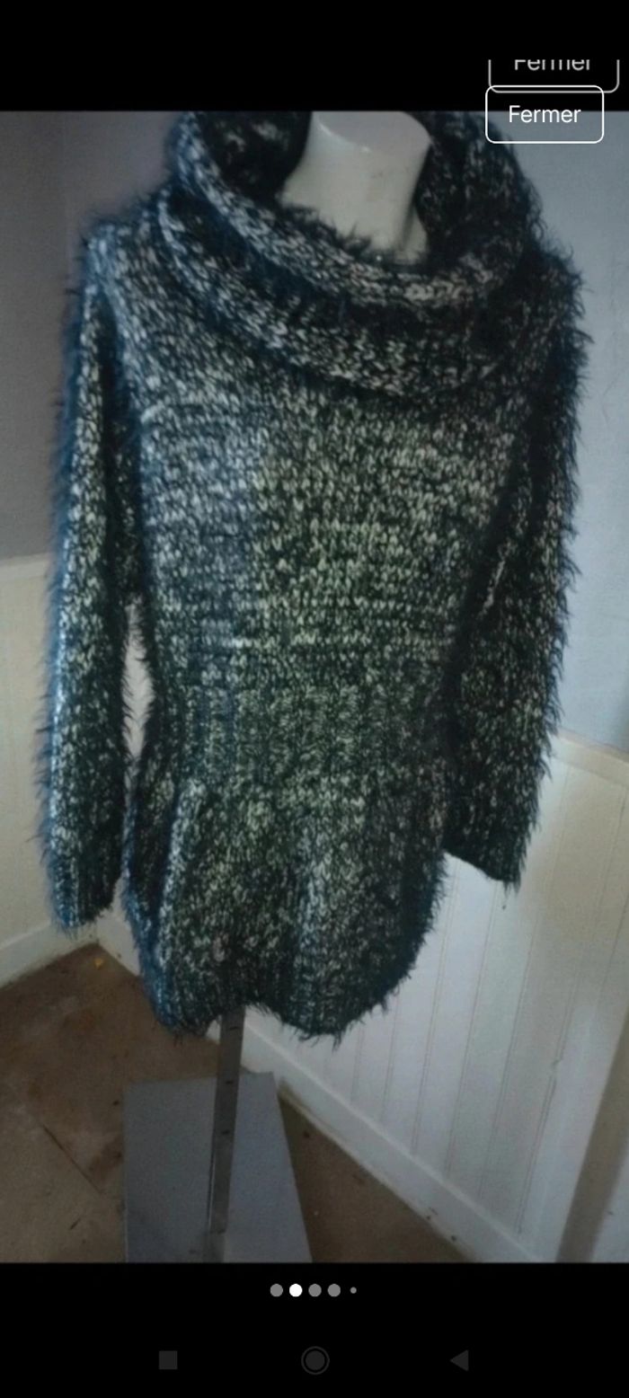 Magnifique robe pull f19 - photo numéro 5