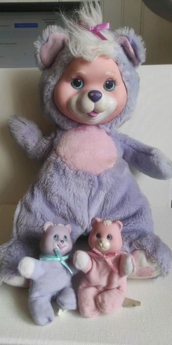 Peluche hasbro baby CUB surprise