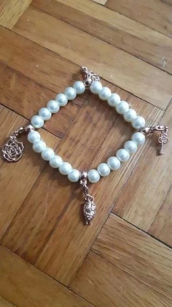 Bracelet breloque fantaisie