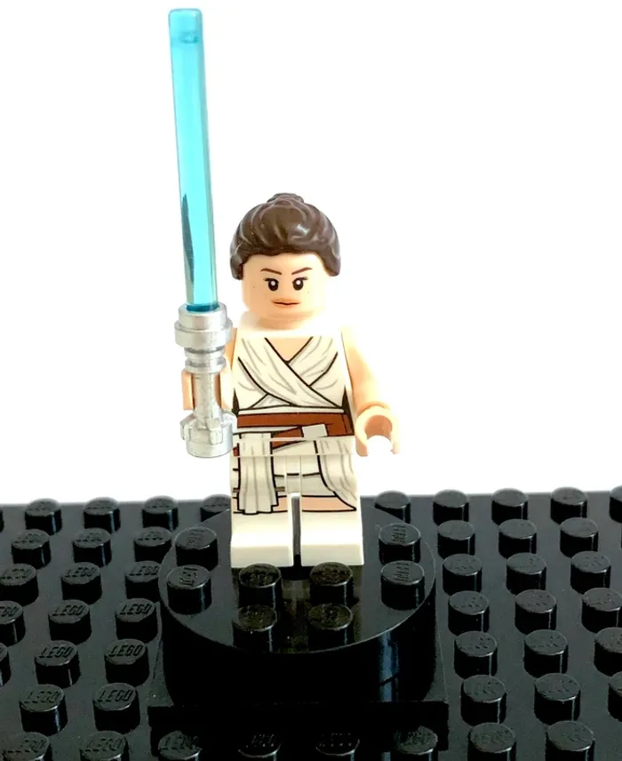 LEGO Star Wars episode 9 - Rey, white tied robe