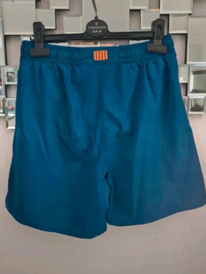 Short Nike FC Barcelone – Taille 12/13 ans - photo numéro 2