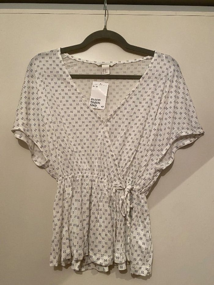 Blouse Blanc et noir H&M taille xs neuf