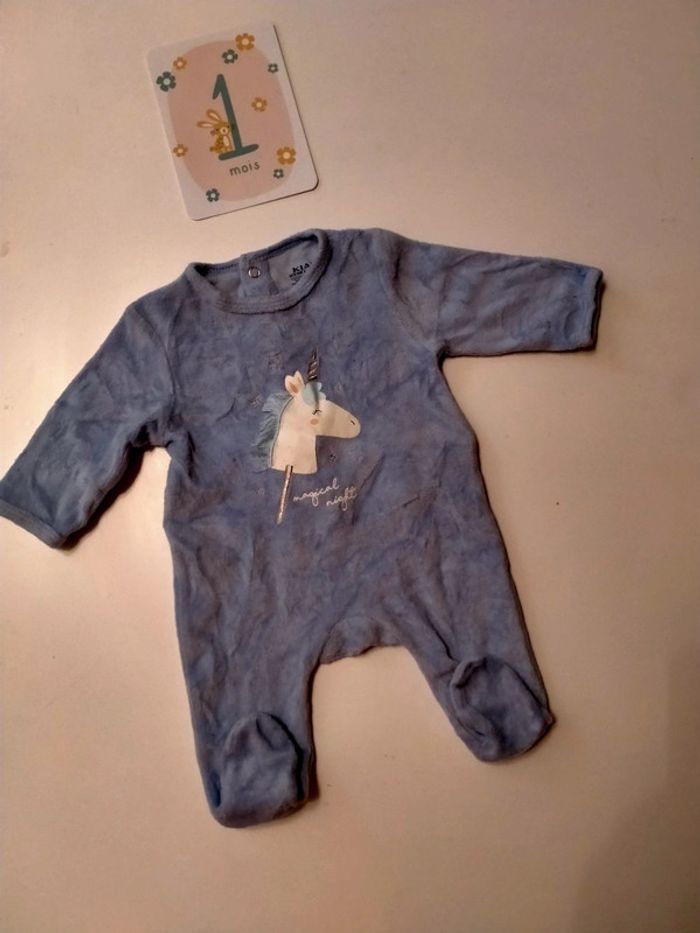 Lot de 2 pyjamas bébé Marque Kiabi Taille 1 mois - photo numéro 6