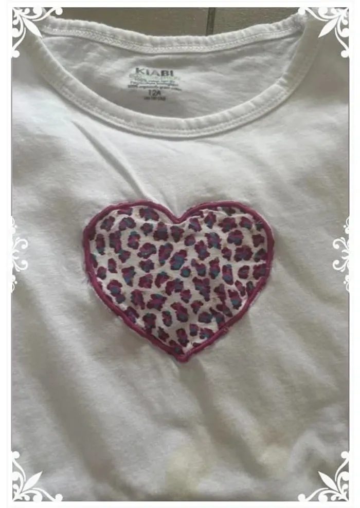 🐆 Pyjama fille 12 ans – Haut Kiabi brodé & short fait main 💜n - photo numéro 3