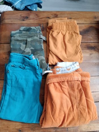 4 pantalons