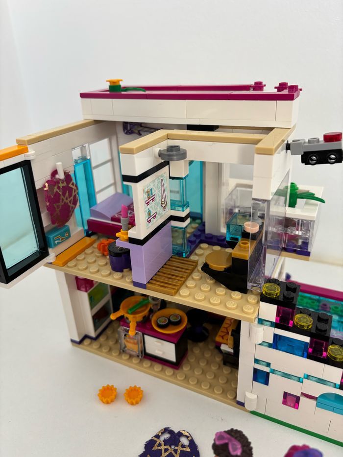 Lego 41135 - La Maison de la Pop Star Livi - photo numéro 5