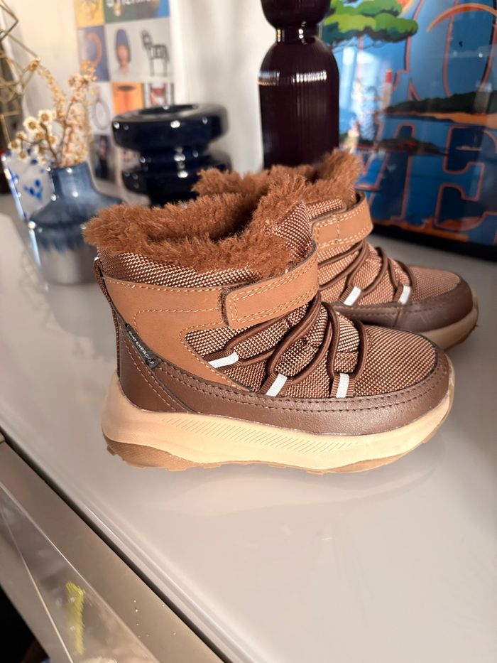 Boots neige / après-ski enfant – P23 – Waterproof – État neuf - photo numéro 2