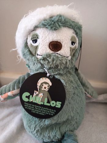 Chillos le paresseux déglingo avec boite cadeau tirelire neuf