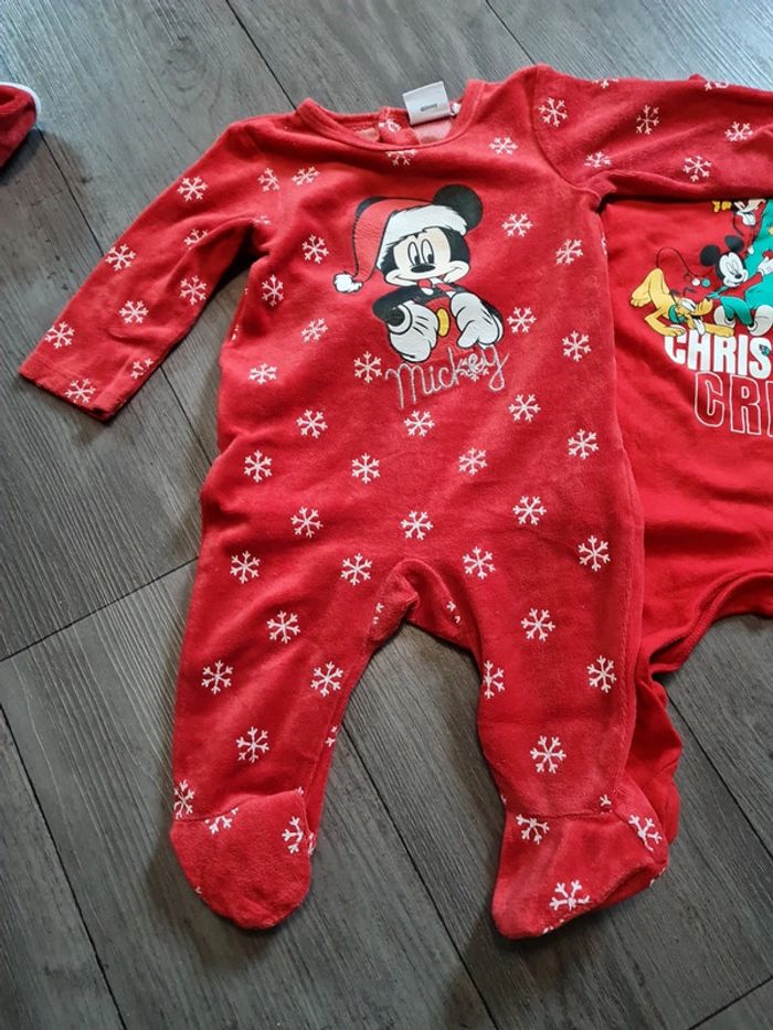Lot pyjama Noël - photo numéro 5
