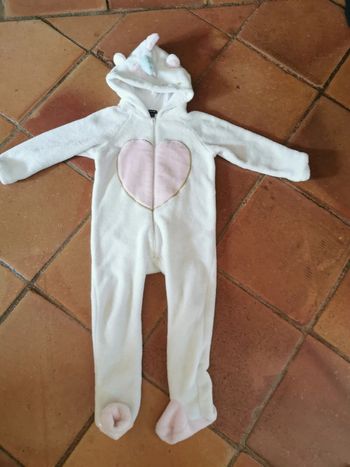 Combinaison licorne 36 mois Kiabi