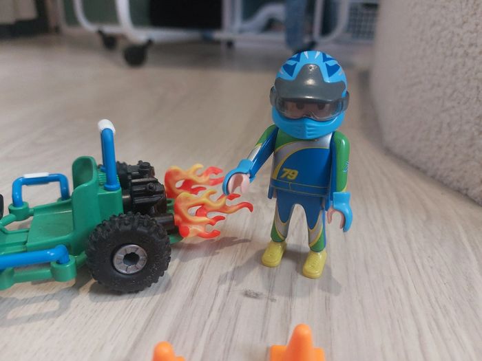 Pilote de kart Playmobil - photo numéro 2