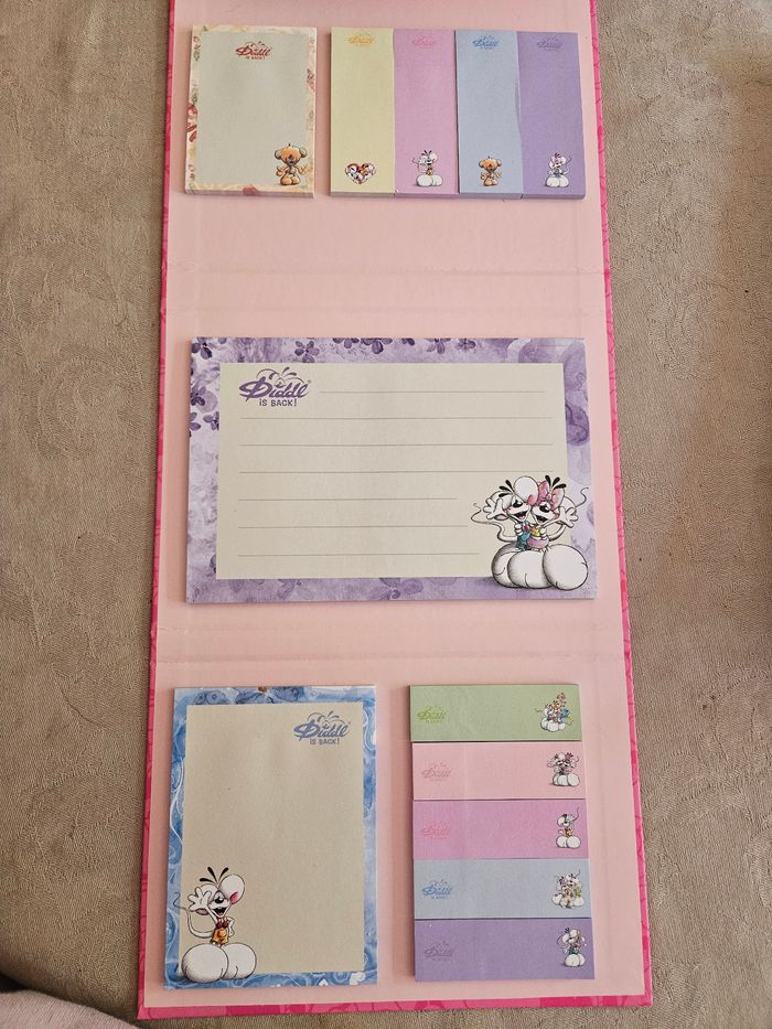 Lot de feuille notes autocollant diddl