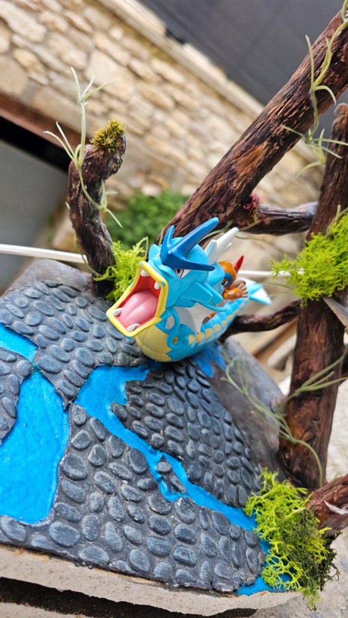 Super figurine Pokemon Nintendo Leviator et son chimpenfeu