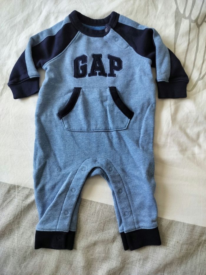 Tenue combinaison Gap garçon 3-6 mois