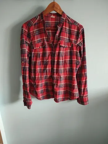 Chemise à carreaux