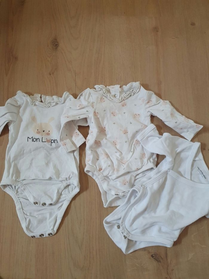 Lot 3 bodys fille - photo numéro 4