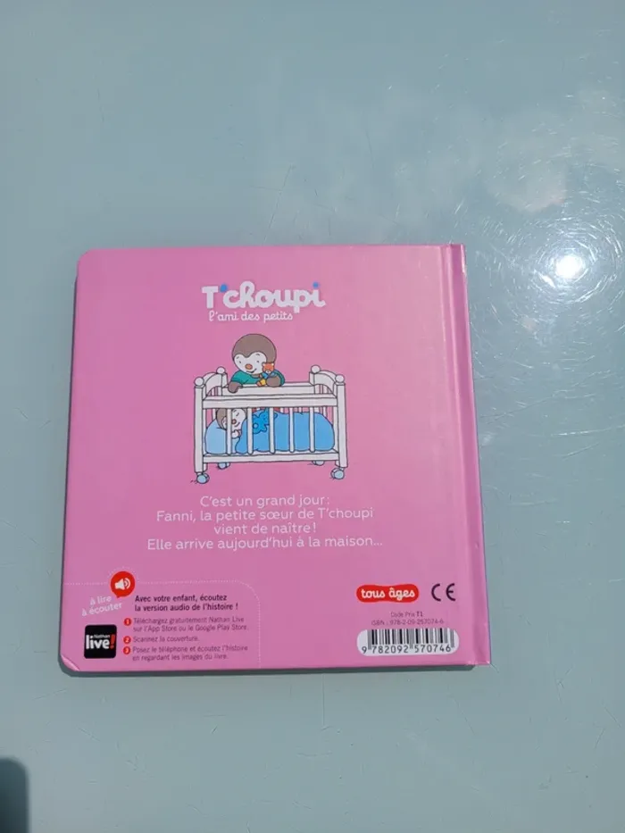 Livre T'choupi : à lire et à écouter, tome 16 👼 T'choupi a une petite soeur 🍼 71 - photo numéro 4