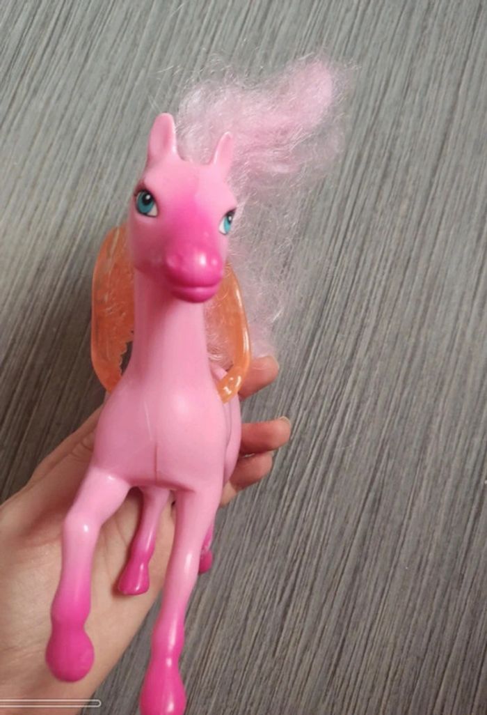 Licorne figurine jouet - dressing trié par tailles - photo numéro 3