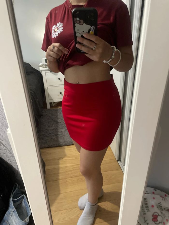 Mini jupe rouge taille S