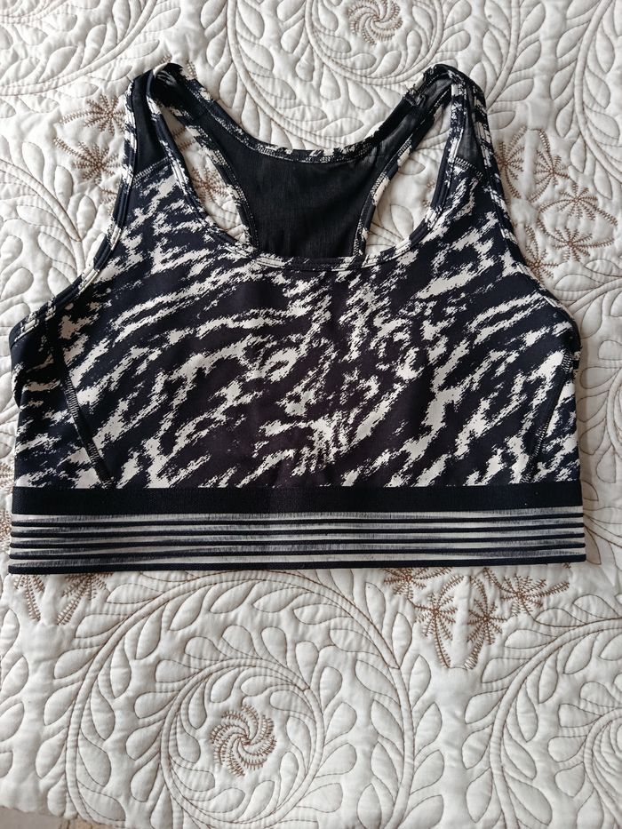 Brassières de sport À vendre
